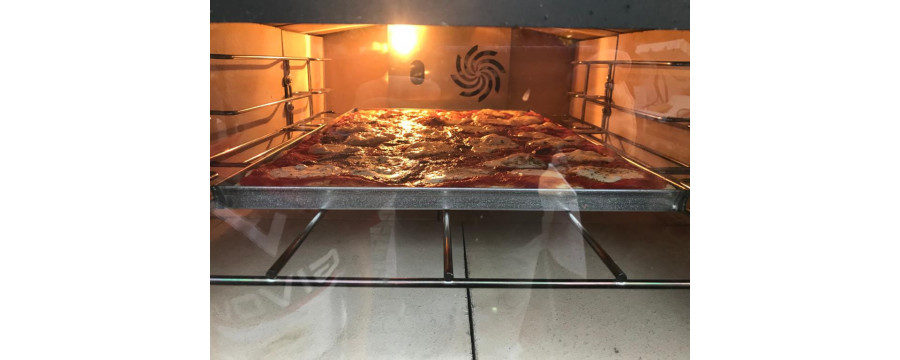 Los accesorios perfectos para tu horno de leña: descubre nuestros complementos para la cocción indirecta | Alfonso Forni