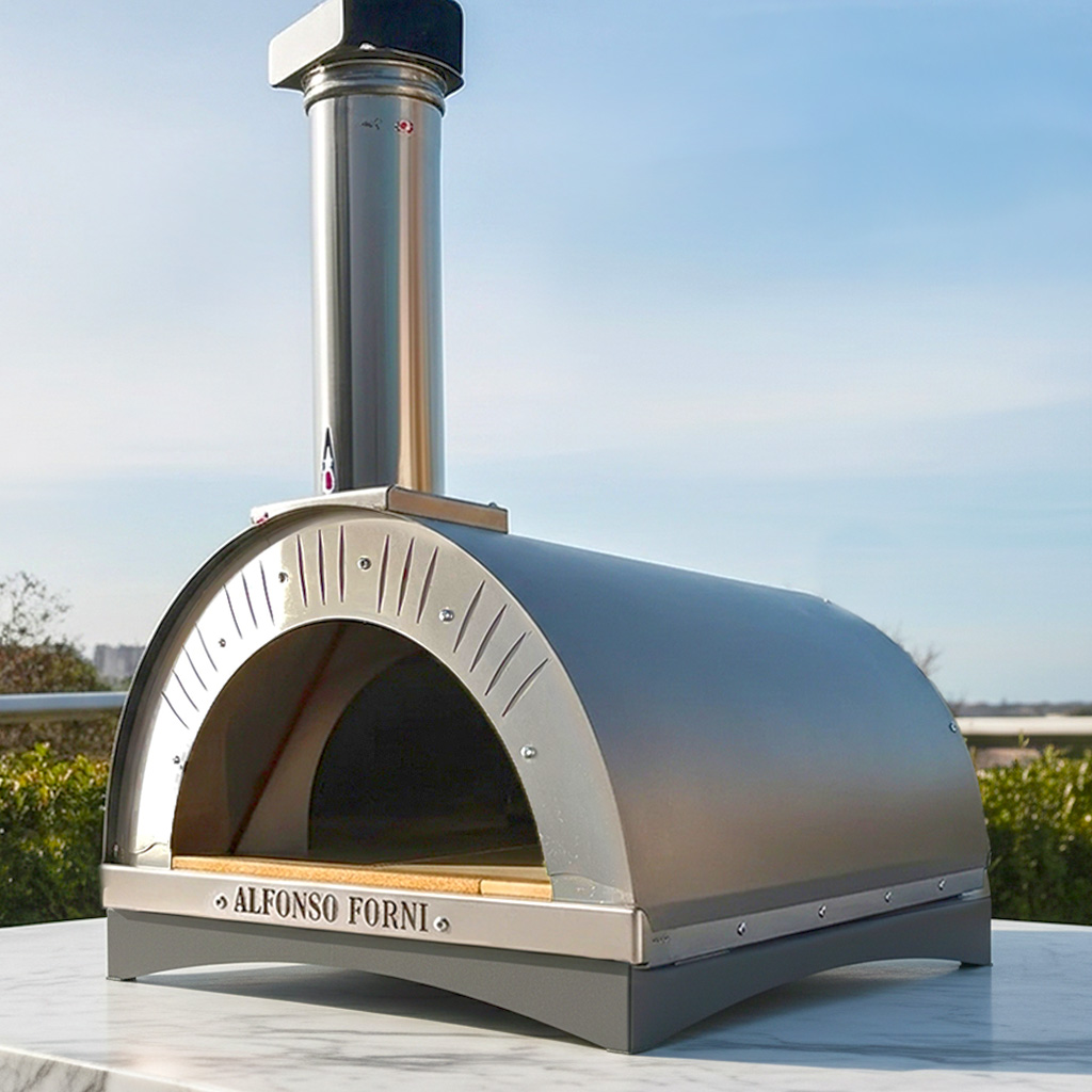 La distribuzione uniforme del calore nel Forno a legna Alfonso 4 Pizze